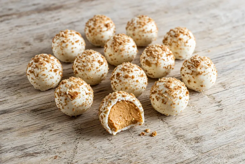 Pumpkin Cream Cheese Truffles
